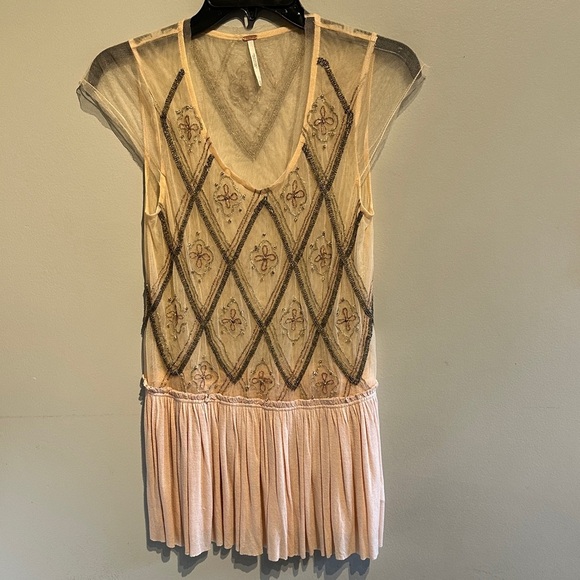 Free People Sheer Embroidered Short Sleeve Top - pink and Black - Picture 2 of 10